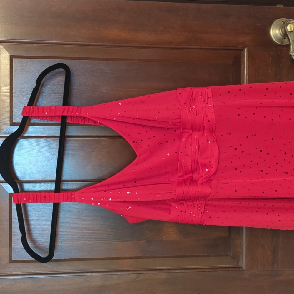 Red strappy chiffon party dress with sparkle Size 16